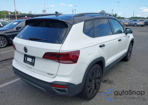 2024 Volkswagen Taos 1.5T Se Black from USA, damaged, VIN 3VVLX7B28RM130409